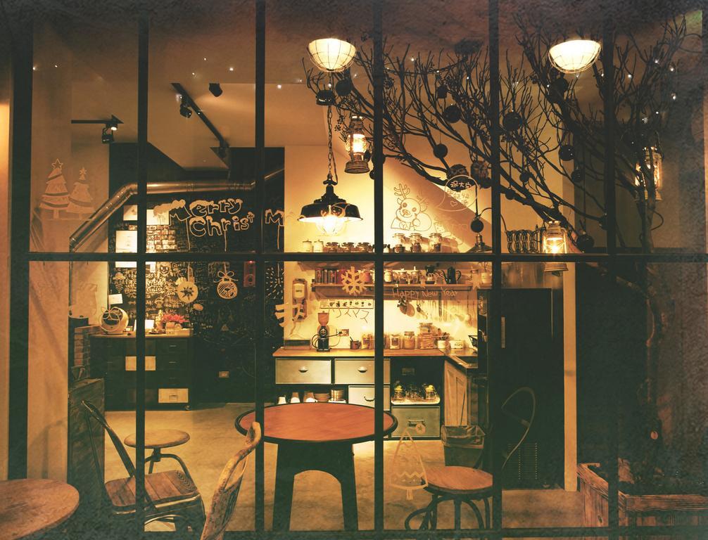 仁愛小公館-市區近東大門 Hualien Exterior foto